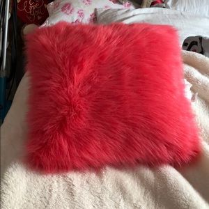 Decorative throw pillow